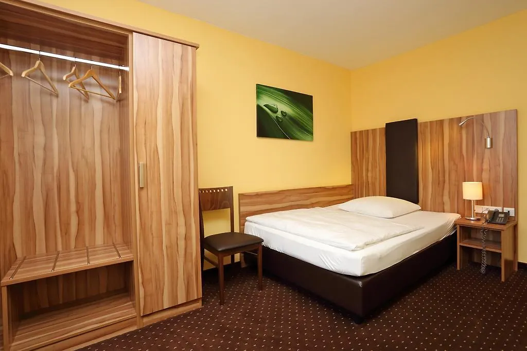 Hotel Silberhorn نورنبيرغ 3*,  ألمانيا